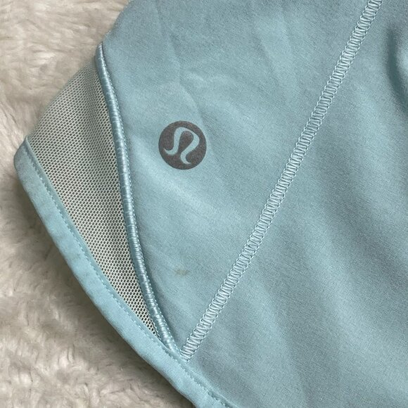 Lululemon #LW7AWBT Women's Light Blue Hotty Hot Short II Size 2 - Picture 3 of 8